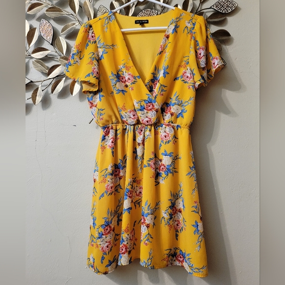 🍒 As U Wish Boho Floral Day Dress size Large - Picture 10 of 13